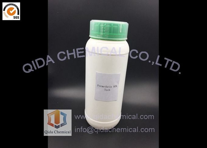 Insecticides chimiques CAS 52645-53-1 de Permethrin jaune-clair
